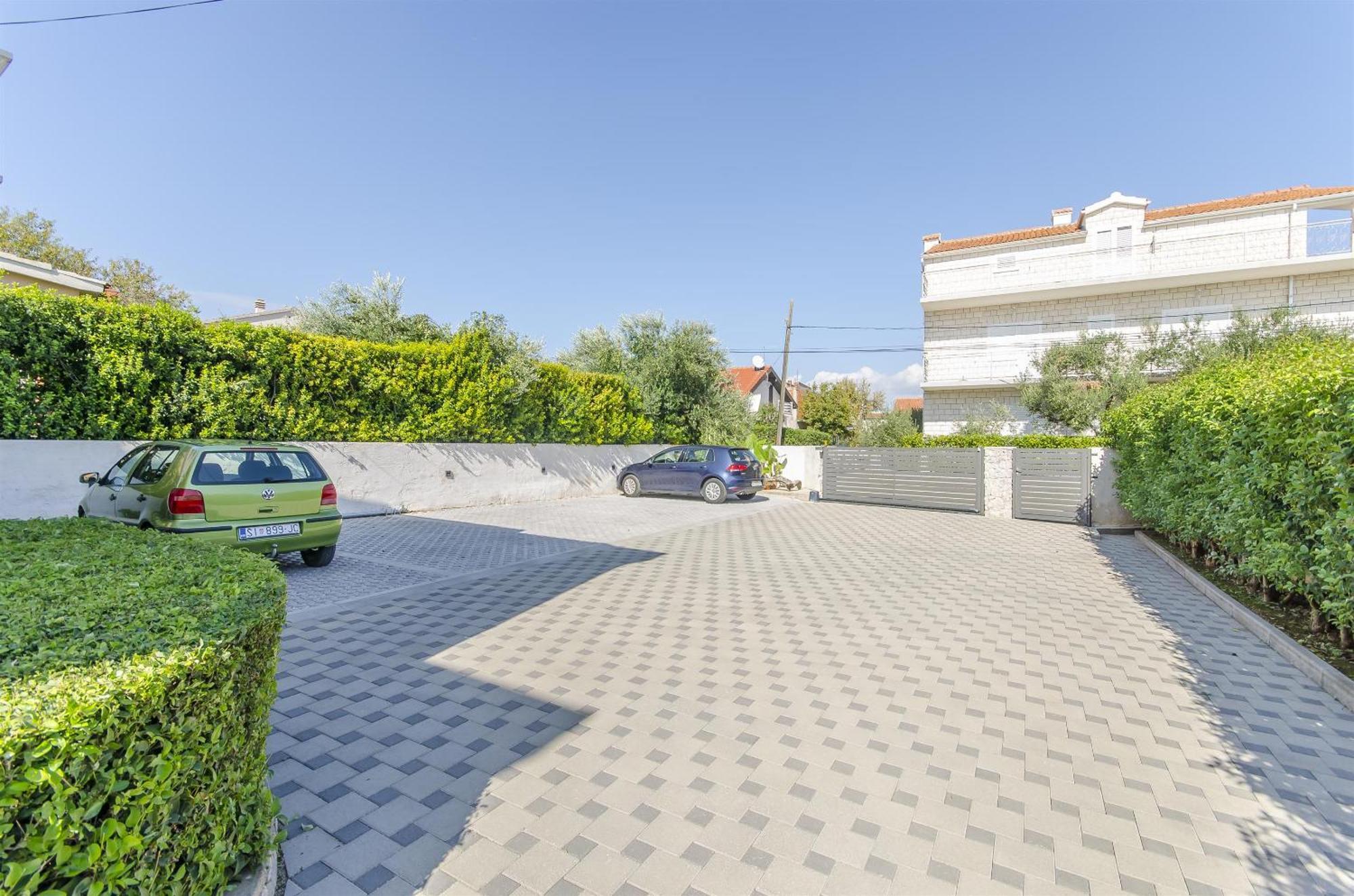 Apartment Tonkica Vodice Eksteriør billede