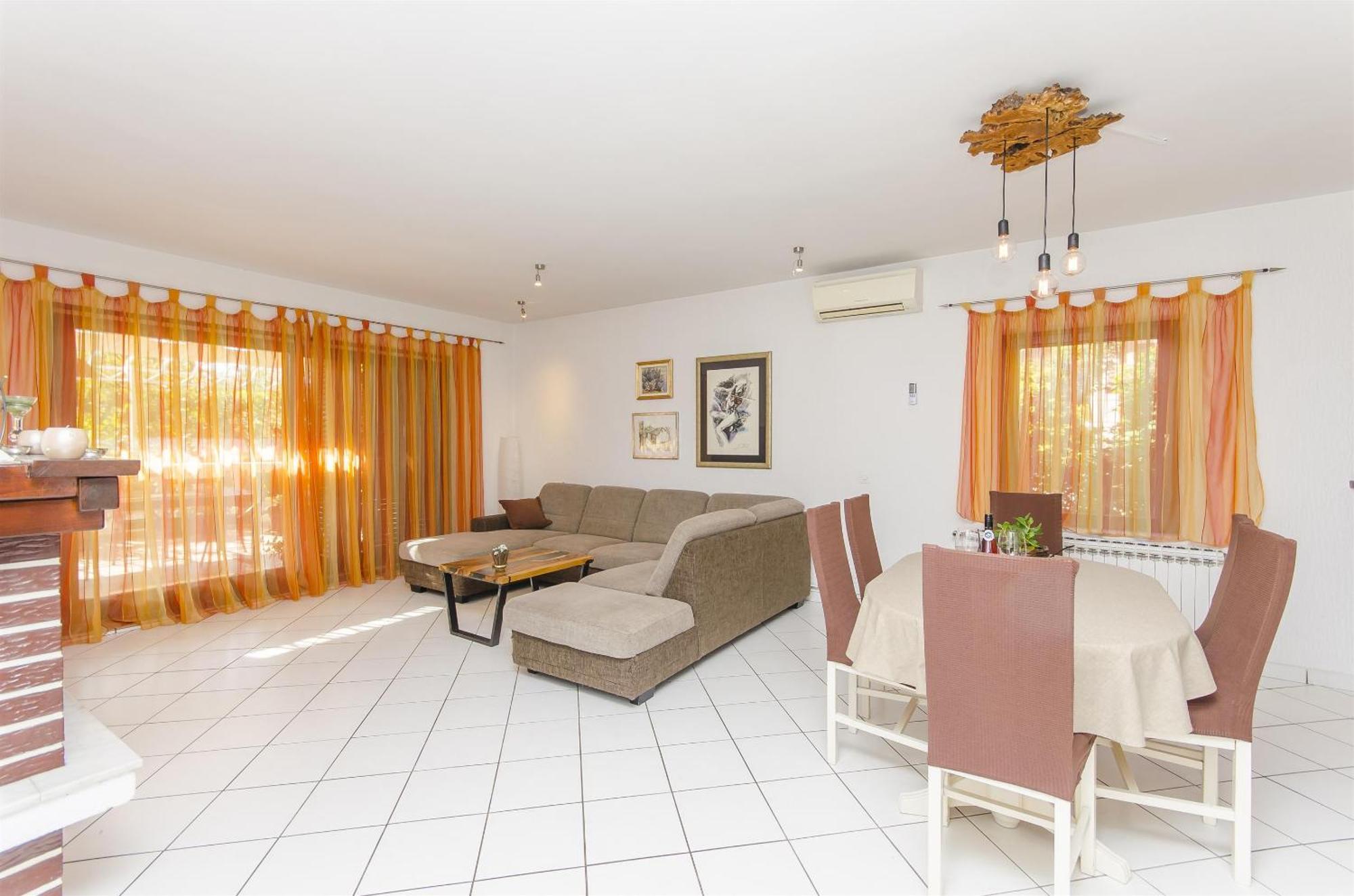 Apartment Tonkica Vodice Eksteriør billede